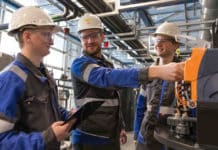 Avantium bouwt fabriek in Delfzijl voor grootschalige productie PEF
