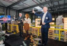Elopak lanceert volledig geautomatiseerd magazijn in Terneuzen