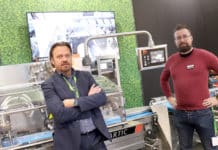 Ulma ontwikkelt nieuw model flowpacker met sideseal en krimpfolie