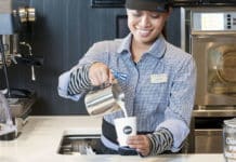 Selecta, McDonald’s en NS willen betere inzameling van koffiebekers