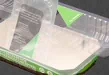 Multivac geeft een pakket met plastic besparende verpakkingen kado