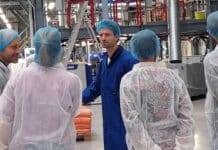 Oerlemans Plastics ontvangt Club van 100 voor Algemene Ledenvergadering