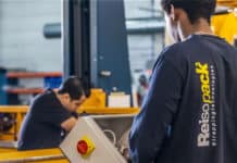 Phoenix kiest voor verticaal omsnoeren van pallets met Reisopack