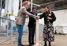 Umincorp opent fabriek voor productie verpakkingen uit PET-afval