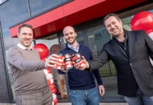 Vetipak trapt 25-jarig jubileum af met lunch en presentjes voor medewerkers