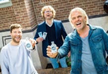 Tandpasta zonder tube van Smyle wint prijs voor groene innovatie